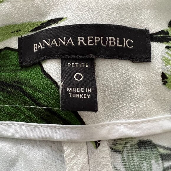 Banana Republic Floral Wide Leg Pants (NWOT) - Picture 2 of 2